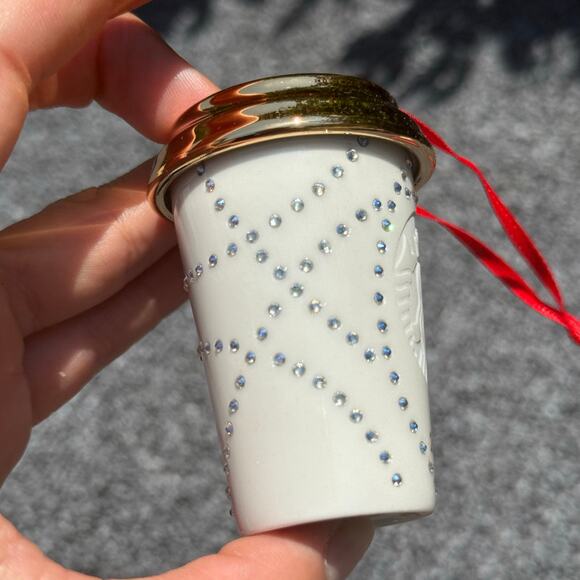 Starbucks Ornament 2016 white/ gold Cup with Swarovski Gems - Picture 4 of 7